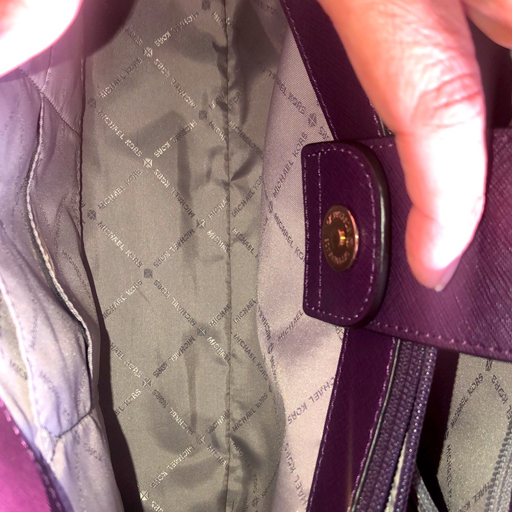 Michael Kors Susannah bag - Picture 12 of 14